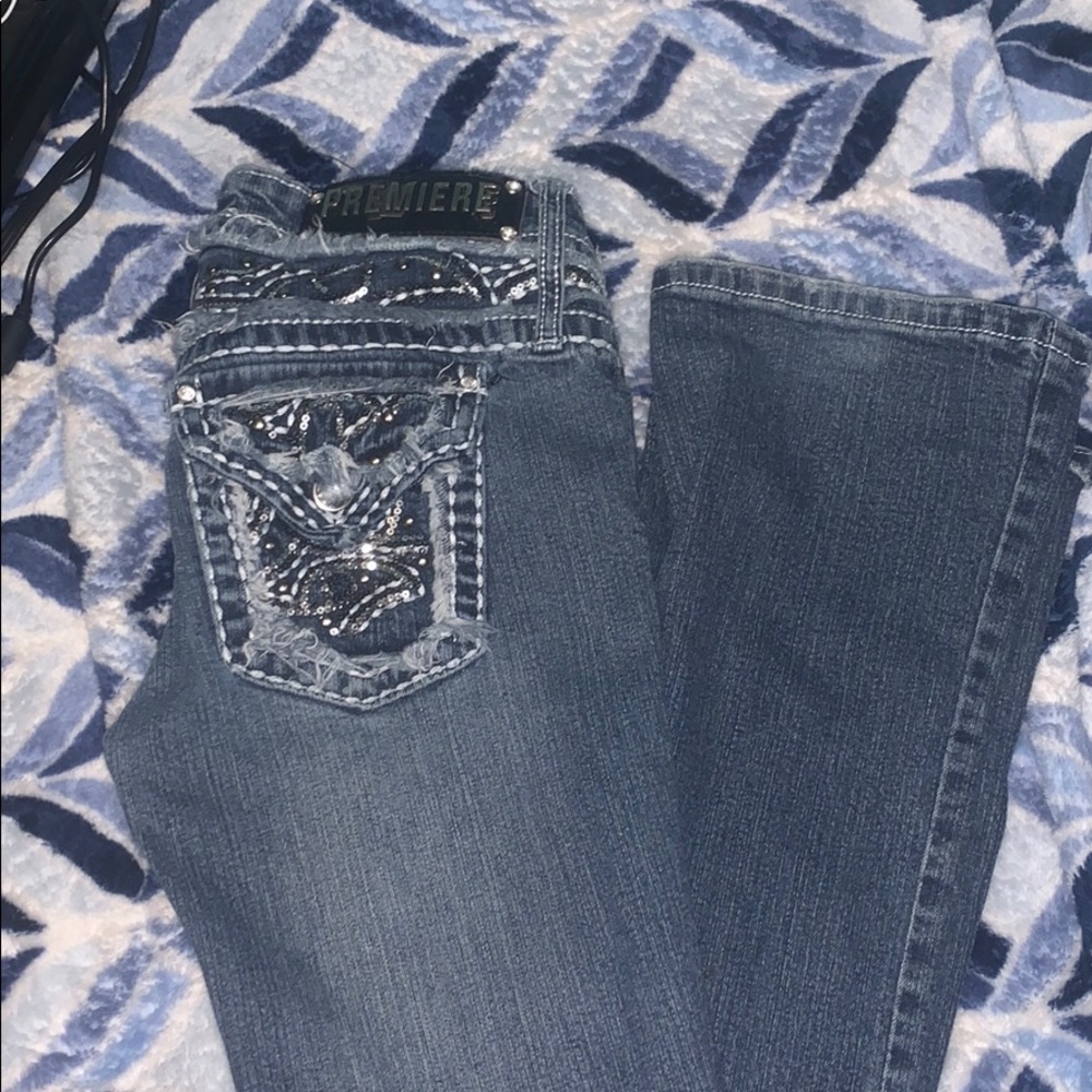 Boot cut jeans